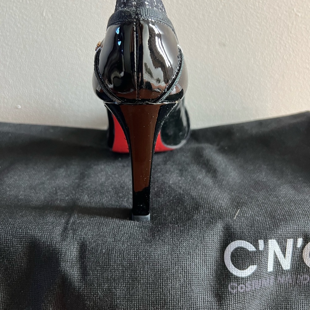 C’N’C Black Patent Pumps  4” Heels  Size: 7 MSRP:$250 - Picture 4 of 8